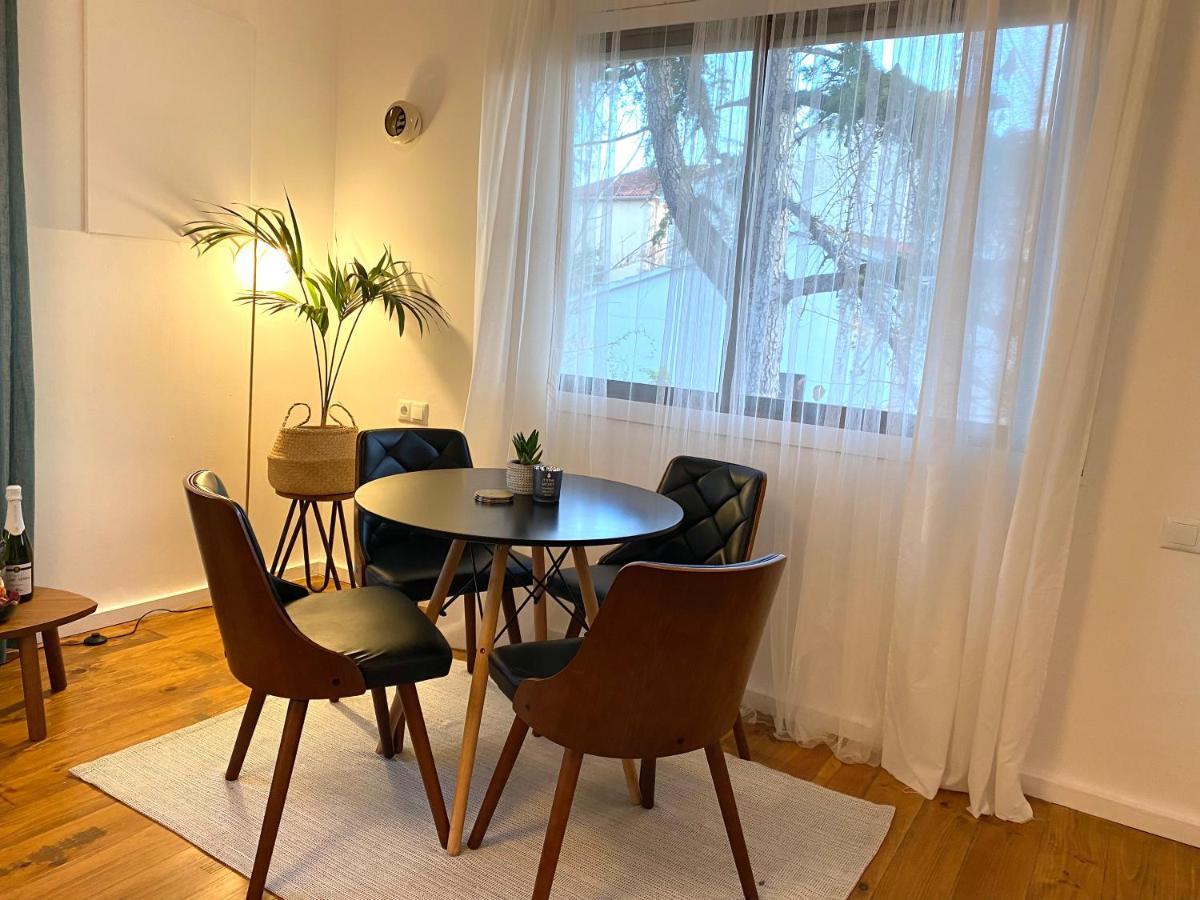 Charming Apartment In A Duplex With Garden & Balcony คูนิต ภายนอก รูปภาพ